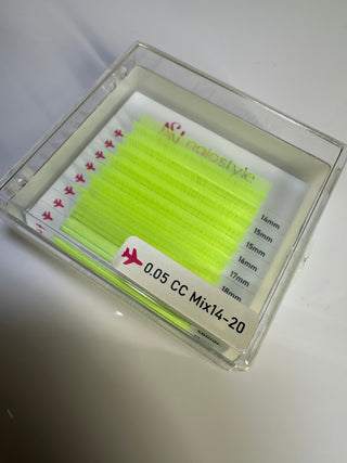 .05 Curvatura CC  Amarillo Neon-Neon  Yellow Mix Mini Largo Extremo