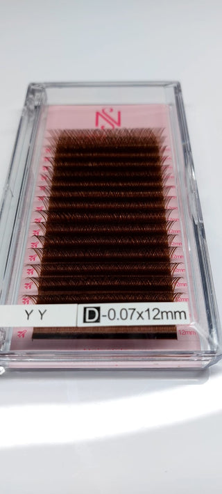 .07 YY Curvatura D 12MM Color  Médium Brown /Marrón